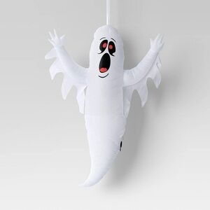 NIB. HYDE & EEK! Inflatable Ghost Decoration